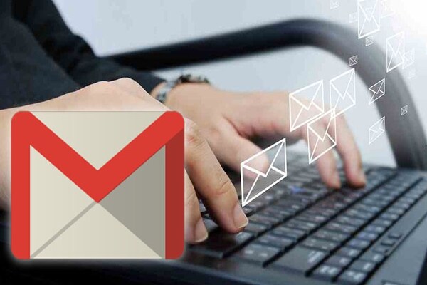 Người chơi có thể gửi email khi cần thiết